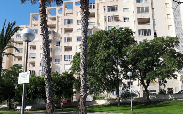 Apartment With 2 Bedrooms in El Campello, With Wonderful sea View, Poo