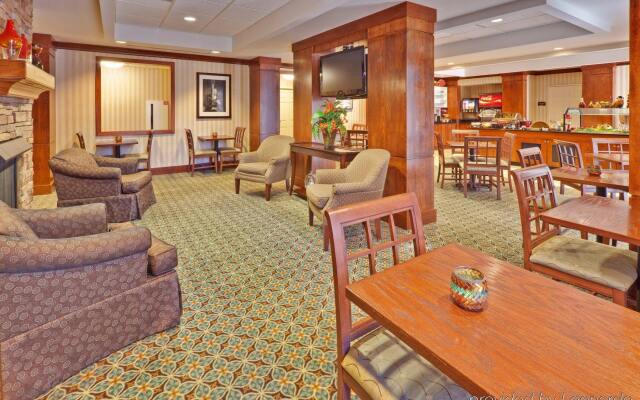 Staybridge Suites Memphis - Poplar Ave East, an IHG Hotel