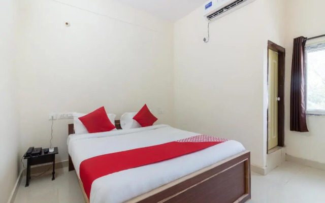 Kjr Centre by OYO Rooms