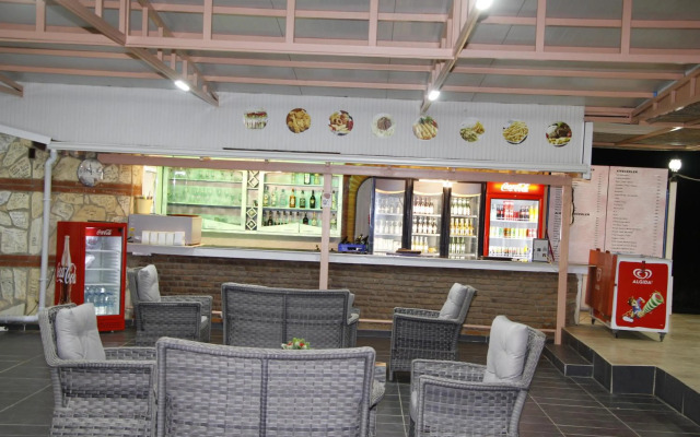 Sunset Village Apart Hotel