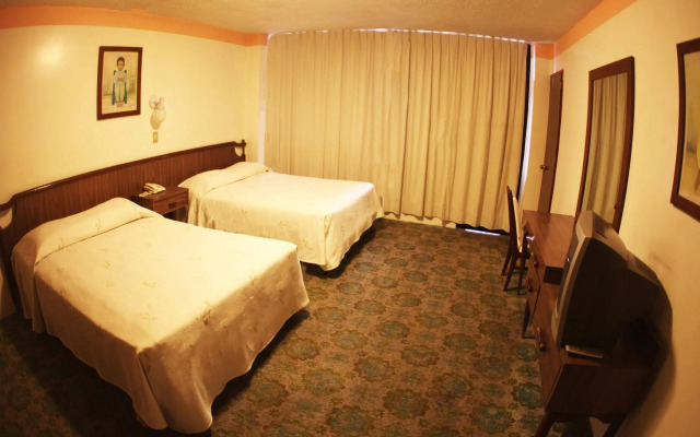 Hotel Uxmal