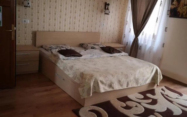 Camere-Apartament Steyna