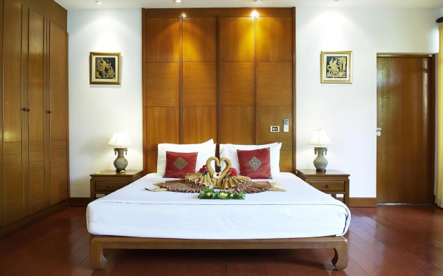 P. P. Erawan Palms Resort