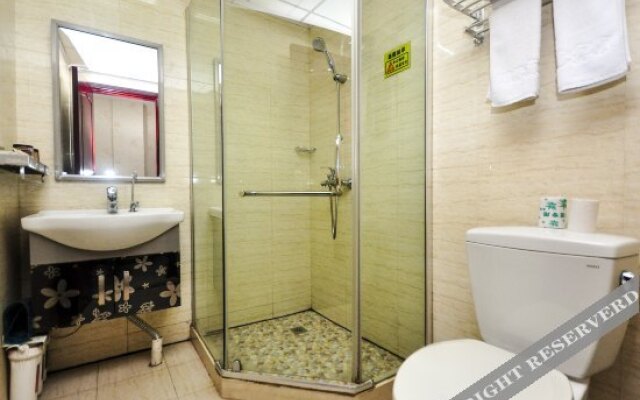 Zhoushan Yiqiao Business Hotel