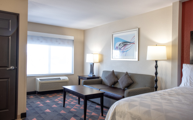 Holiday Inn Oceanside Camp Pendleton Area by IHG