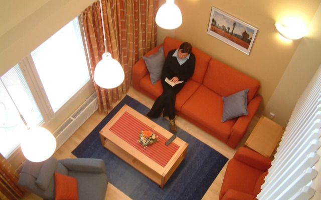 Rauhalahti Hostel