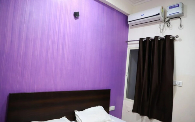 Goroomgo The City Side Bareilly