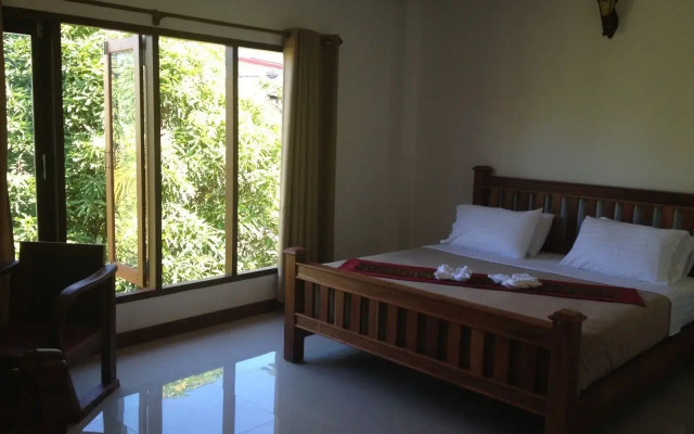 Chalouvanh Hotel