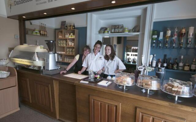 Freshwater Bay House