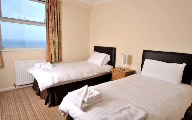 Pentire Newquay Cornwall Hotel
