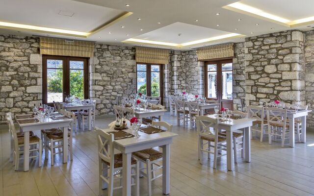 Itilo Traditional Hotel