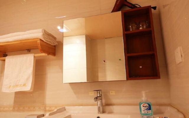 Shangri-La Tibetan Cypress lnn