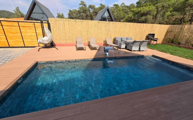 Rest Bungalow
