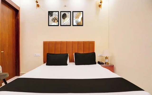 Hotel Radha Vrinda