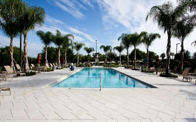 1413 Reunion Resort