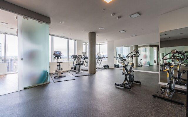 Sophari Bellevue Tower Apts