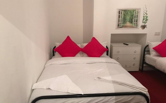 Poplar Guest House