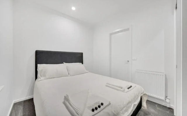 113 Hoddle