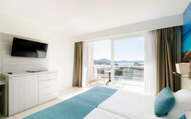 Aparthotel y Hotel Paguera Beach