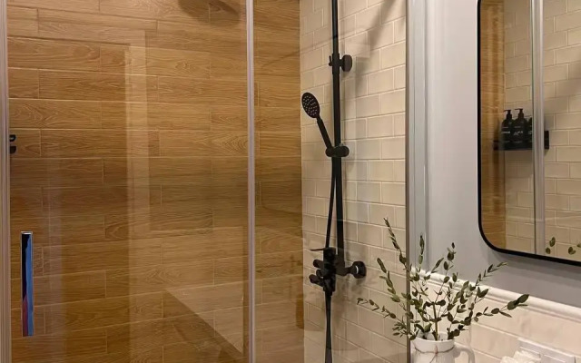 Rent2Room on 14k2 Veshnyakovskaya street