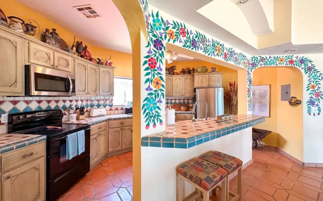 Your Beachfront Escape Close to Everything