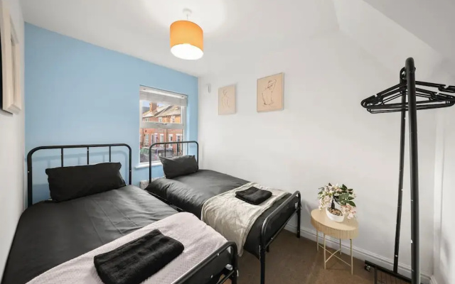 Contractor 3-bed Long-stay Discounts & Parking