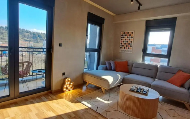 Stylish NEW One Bedroom Apartment