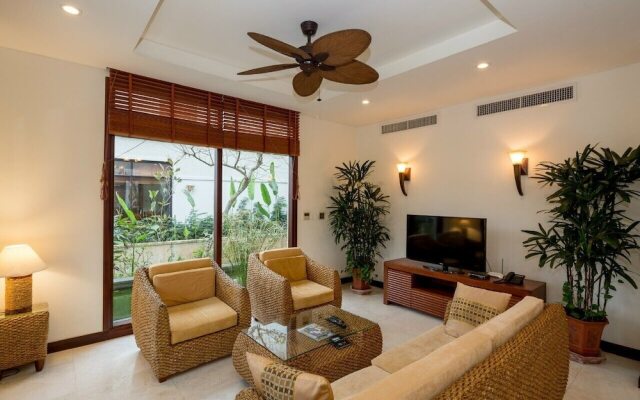 Luxury Pool Villas in Purama Villas