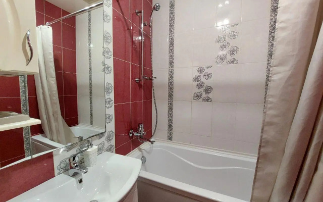 СуткиРу на улице Орджоникидзе 83 корпус 2