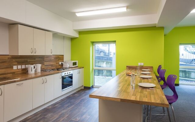 Luxury Rooms & Studios in Newcastle