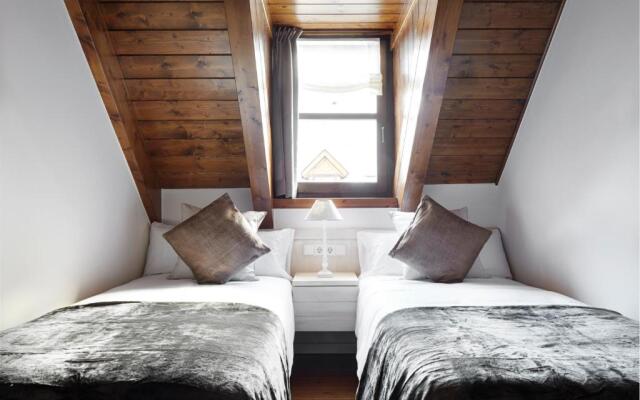 Val de Ruda Luxe 24 by FeelFree Rentals