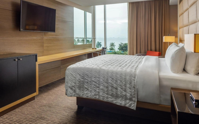 Le Meridien Panama