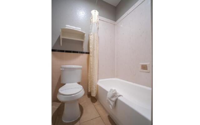 OYO Hotel Bliss Boardwalk