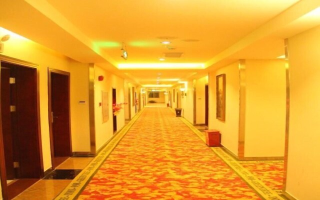 GreenTree Inn Guangzhou Chimelong Paradise Yuangang Metro Station Hotel