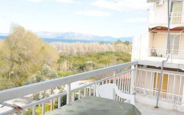 Kinetta Apartments