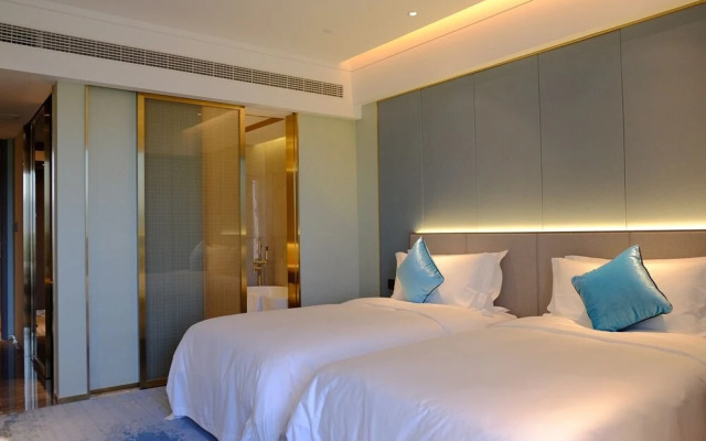 Yinhu Junyi Hotel（Wildlife Park）