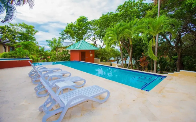 Tortuga Terrace-43 Lawson Rock 3 Bedroom Home by RedAwning