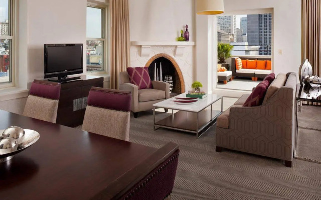 Union Square Plaza Hotel