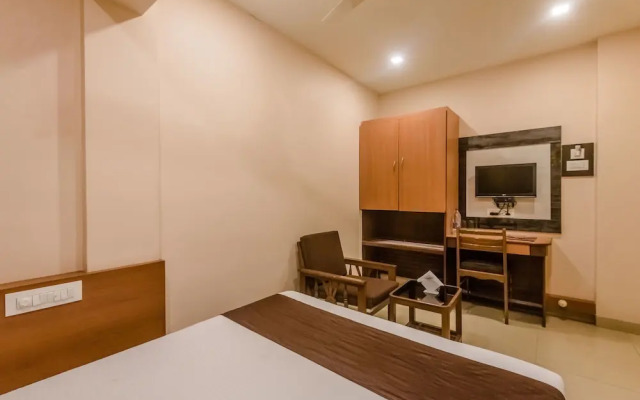 Hotel Sarovar Grand By OYO Rooms