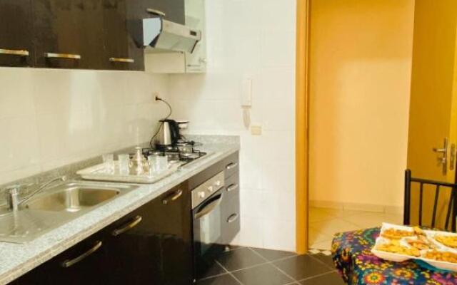 Relax Apartment (Near Casa Voyageurs)