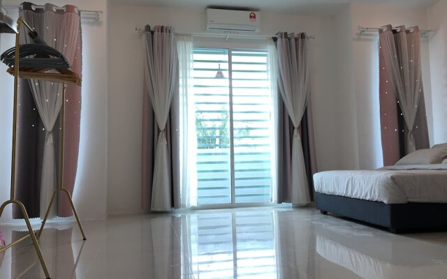 Ipoh Paradise Homestay Station 18