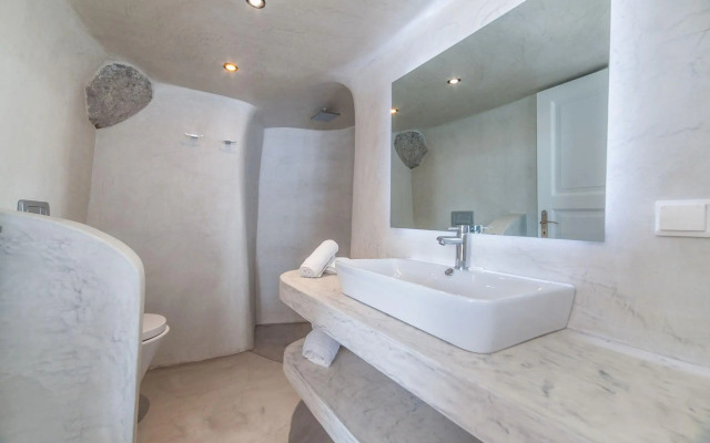 Armeni Village Rooms & Suites