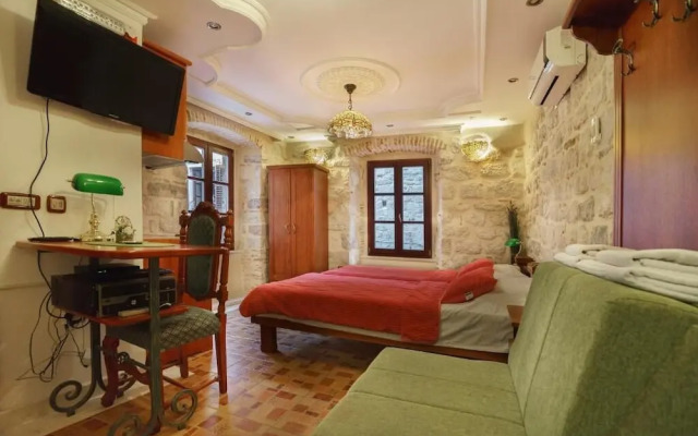Apartments Wine House Old Town