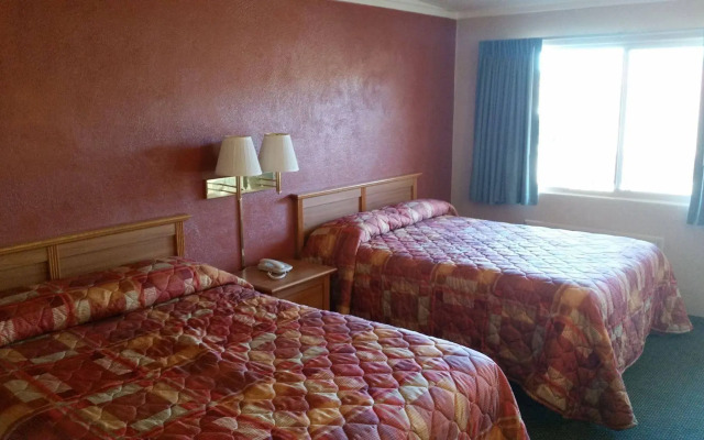 Heritage House Motel