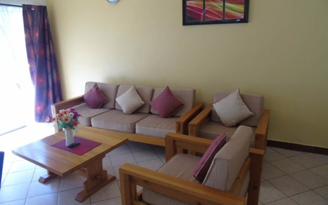 Tour Mombasa all day and Relax Enjoying the Amenities