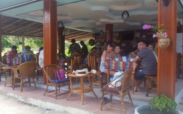 Smile Sunset Resort