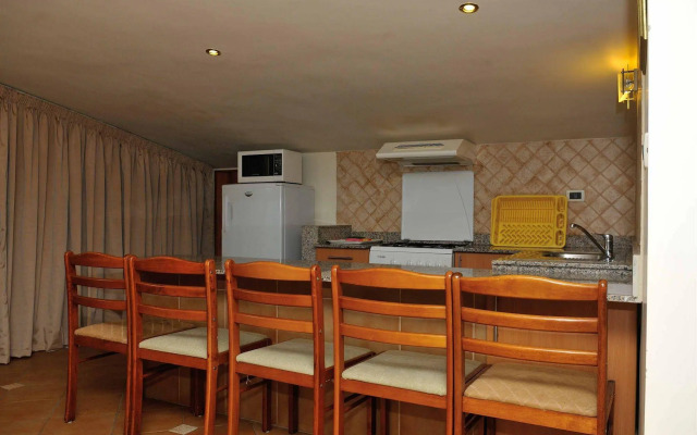 Casa Verde Suites