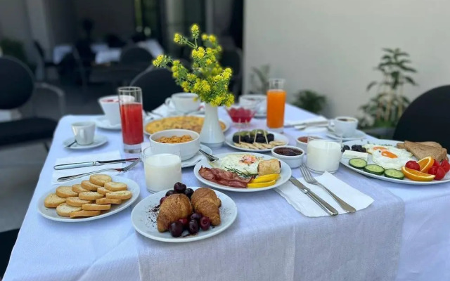 Rozafa Palace Hotel