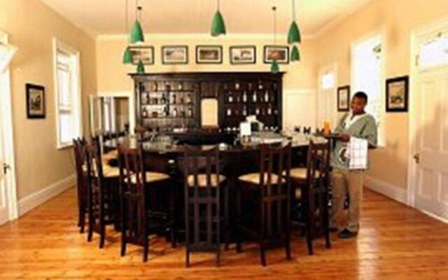 Bushman Sands Golf Lodge