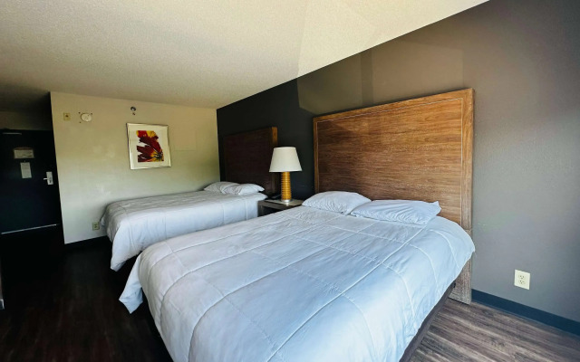 Baymont Inn & Suites by Wyndham Columbus near OSU